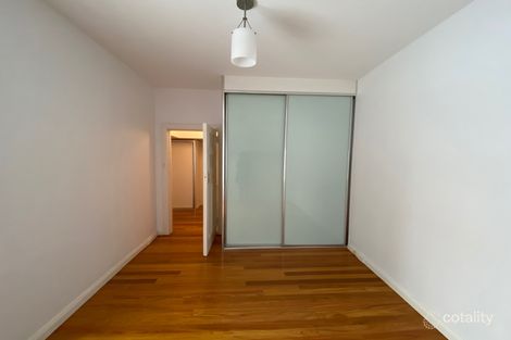 Property photo of 12/2-4 Greenknowe Avenue Elizabeth Bay NSW 2011