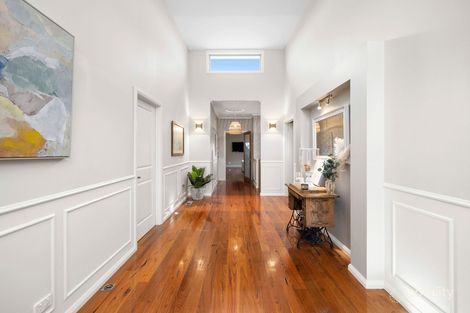 Property photo of 36 Pinevale Way Ballarat North VIC 3350