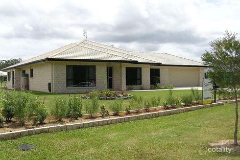 90 Allan Ave, Glass House Mountains, QLD 4518
