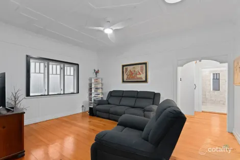 Property photo of 65 Glebe Road Silkstone QLD 4304