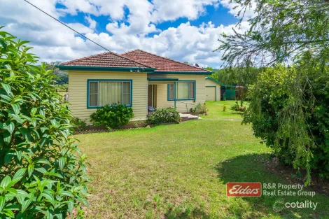 2305 The Bucketts Way, Booral, NSW 2425