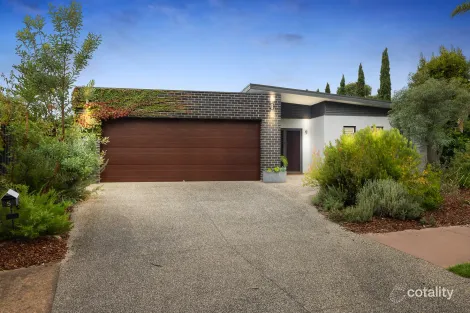 Property photo of 5 Wallaby Drive Rosebud VIC 3939