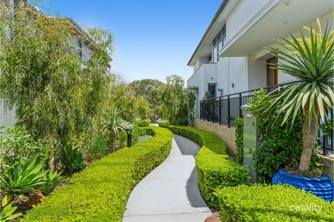 Property photo of 31/12 Loder Way South Guildford WA 6055