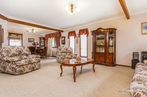 Property photo of 58 Cadogan Street Carindale QLD 4152