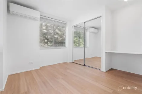 Property photo of 28 Kenton Street Alexandra Hills QLD 4161