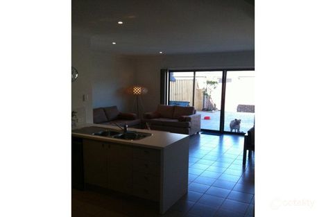 Property photo of 10 Grevillea Circuit Maidstone VIC 3012