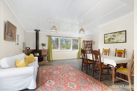 Property photo of 32-32A Lawson View Parade Wentworth Falls NSW 2782
