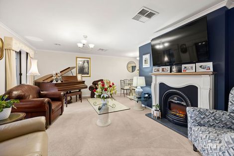 Property photo of 33 Willoughby Avenue West Wodonga VIC 3690