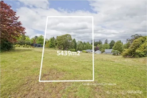 3 Victor St, Olinda, VIC 3788