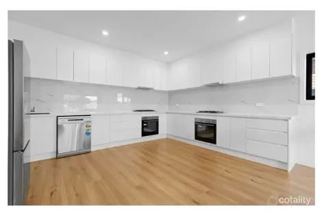 Property photo of 333 Childs Road Mill Park VIC 3082