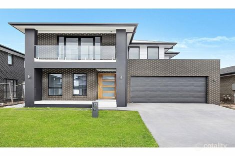 12 Phillips Ave, Oran Park, NSW 2570