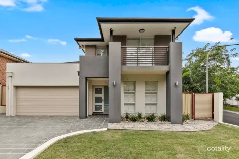 18 Parakeet Gr, Glenmore Park, NSW 2745