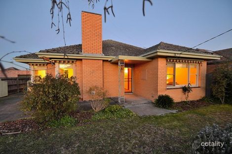 Property photo of 8 Grammar Street Wendouree VIC 3355