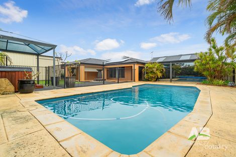 Property photo of 7 Sapling Way Hocking WA 6065