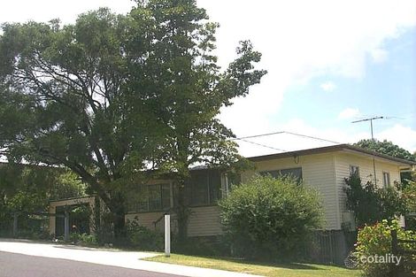 32 Margaret St, Silkstone, QLD 4304