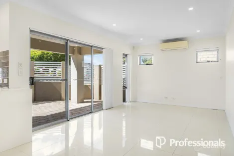 Property photo of 18A Changton Way Westminster WA 6061