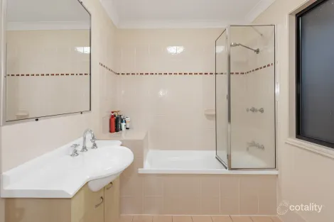 Property photo of 13/2 Tuition Street Upper Coomera QLD 4209