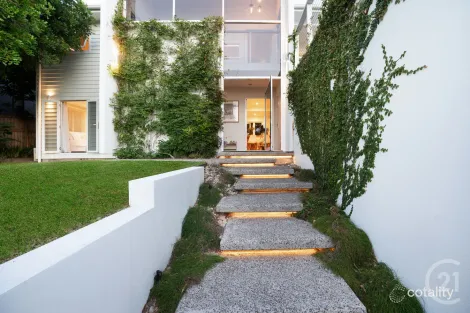 Property photo of 202 David Low Way Peregian Beach QLD 4573