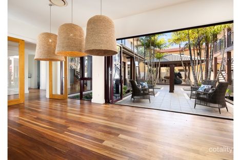 Property photo of 3118 Riverleigh Drive Hope Island QLD 4212
