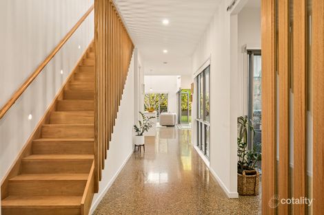Property photo of 39 Haylock Street Wynnum QLD 4178
