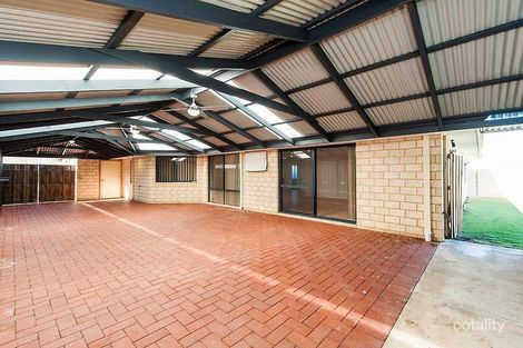 Property photo of 1 Waratah Circle Halls Head WA 6210