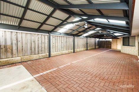 Property photo of 1 Waratah Circle Halls Head WA 6210