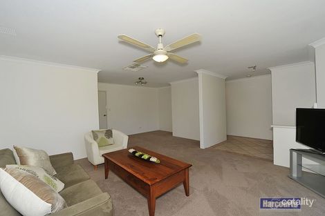 Property photo of 16 Berrigan Row Halls Head WA 6210
