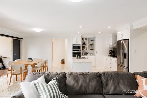 Property photo of 19 Fallon Drive Middle Ridge QLD 4350