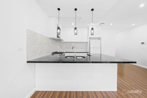 Property photo of 32 Colwood Avenue Mickleham VIC 3064