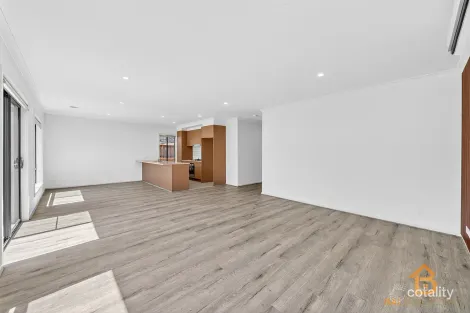 Property photo of 31 Graduate Street Truganina VIC 3029