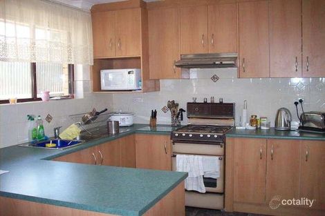 Property photo of 8 Dickerson Crescent Trott Park SA 5158