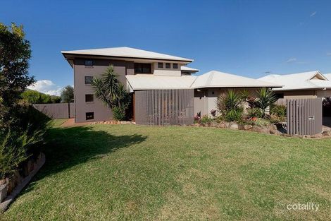 10 Hayman St, Redland Bay, QLD 4165