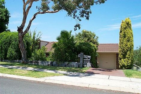 46 The Crest, Woodvale, WA 6026