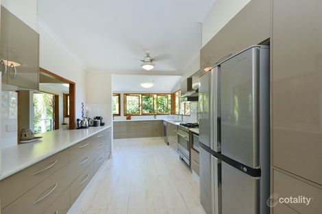 Property photo of 135 Hillview Crescent Whitfield QLD 4870