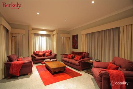 Property photo of 26 Bannister Gardens Griffith ACT 2603