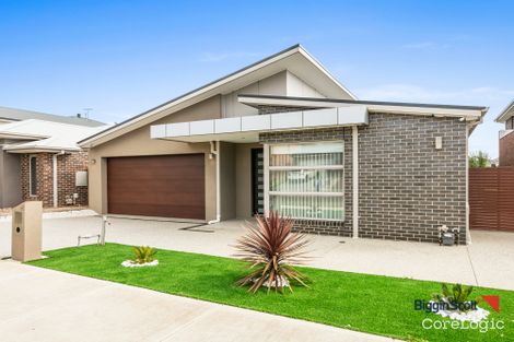 Property photo of 47 Carmen Road Point Cook VIC 3030