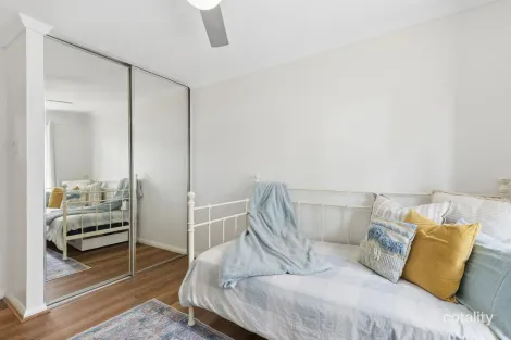 Property photo of 16 Galeru Place Wanneroo WA 6065