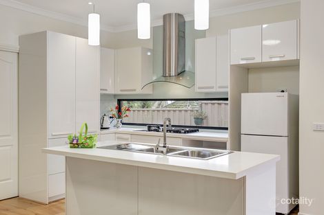 Property photo of 2/35 Surrey Road Mount Waverley VIC 3149