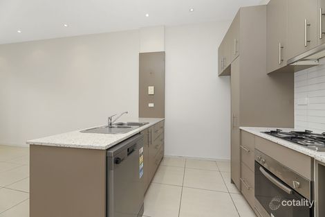Property photo of 24/32 East Esplanade St Albans VIC 3021