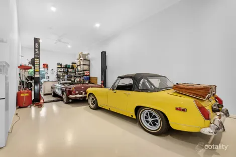 Property photo of 1 Latitude Boulevard Nikenbah QLD 4655