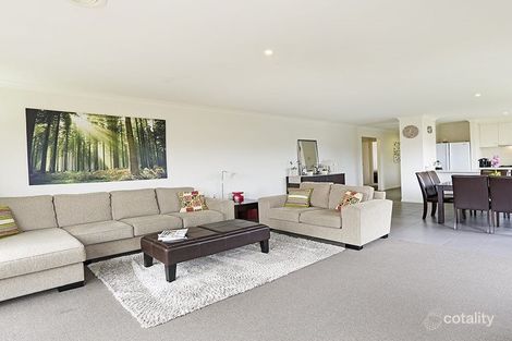 Property photo of 8 Bellagio Court Whittington VIC 3219