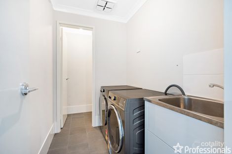 Property photo of 135 Hancock Avenue Aveley WA 6069