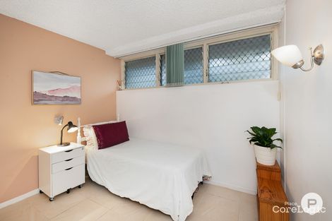 Property photo of 3/223 Cavendish Road Coorparoo QLD 4151