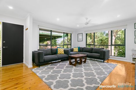 4 Ferndale Ave, Upwey, VIC 3158