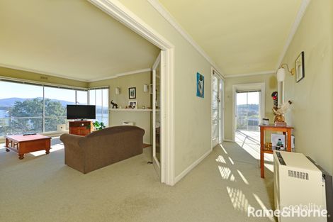 Property photo of 74 Kaoota Road Rose Bay TAS 7015