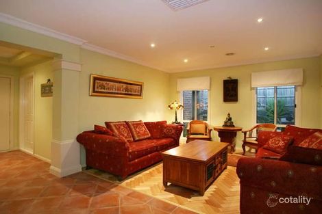 Property photo of 4 Viewbank Rise Beaconsfield VIC 3807