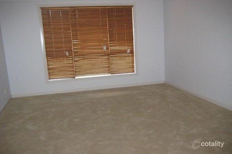 Property photo of 6 Inglewood Drive Burnside Heights VIC 3023