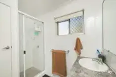 Property photo of 2/66 Johnson Road Gracemere QLD 4702