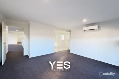 Property photo of 24 Rimple Way Beaconsfield VIC 3807