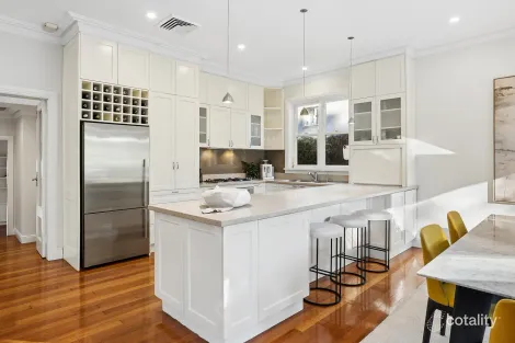 Property photo of 38 Tindale Road Artarmon NSW 2064